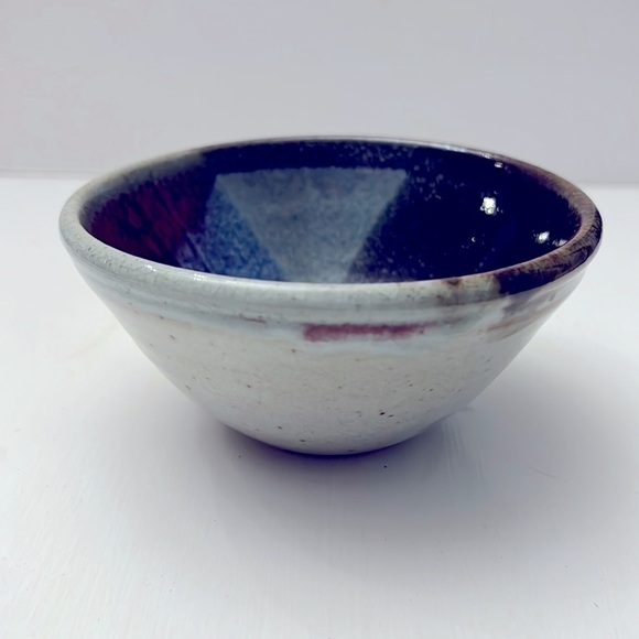 Small Pottery Bowl Nice Glaze - Picture 1 of 6
